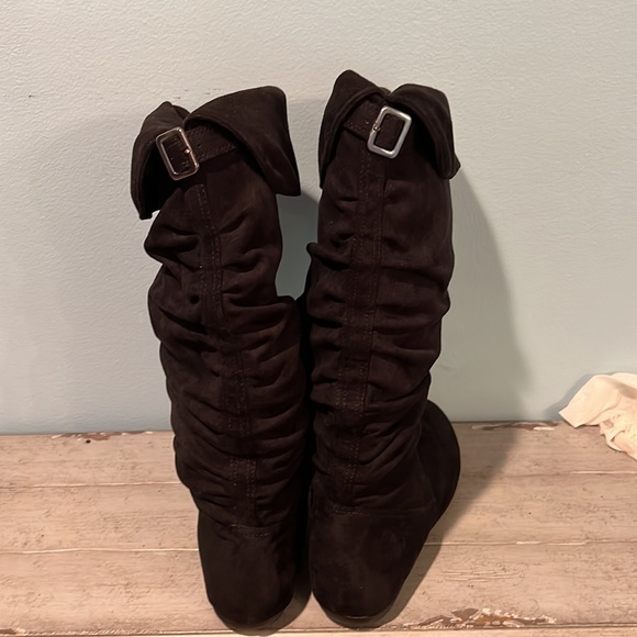 Report Makee tall Black Vegan Boot - Picture 3 of 16